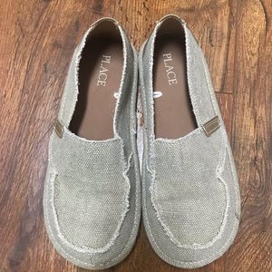 Children’s Place boys boat shoes